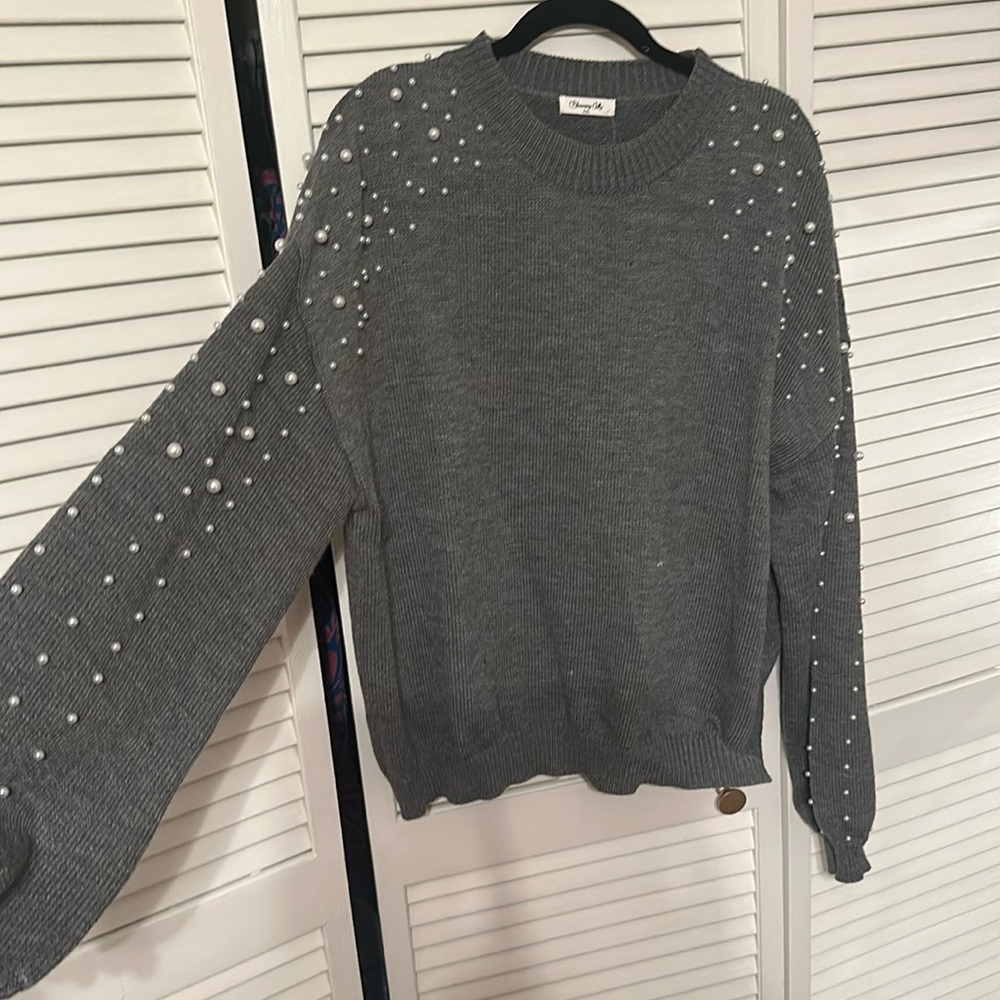 Amazon Blooming Jelly Gray Sweater with Pearls size XXL NWT